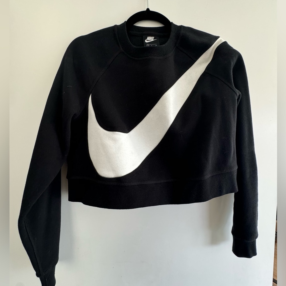 NIKE Cropped Sweatshirt SMALL